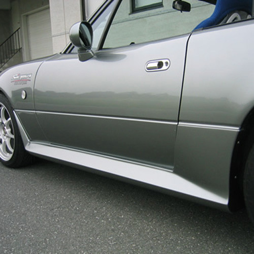 East Bear Master Piece Side Skirts