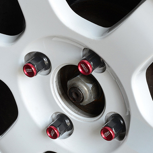 Project Kics Kyokugen Heptagon Lug Nuts With Caps