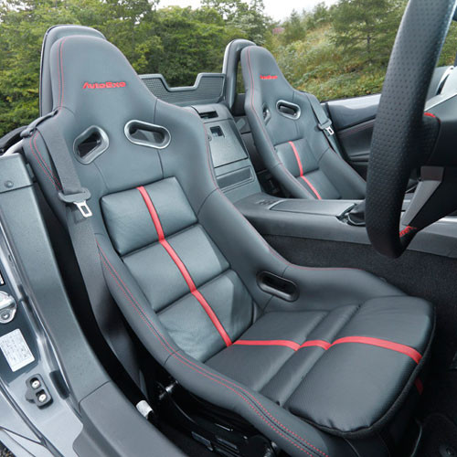 Autoexe Type A7 Bucket Seat