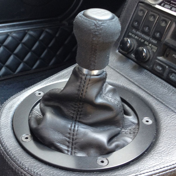 Nakamae 430D Suede(Alcatara) Shift Knob
