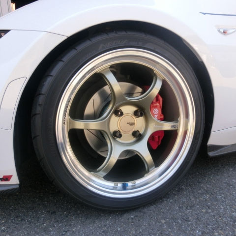 Advan RG-D2 17" Wheels
