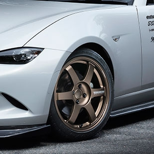 Rays Volk Racing TE37 Saga 17" Wheels